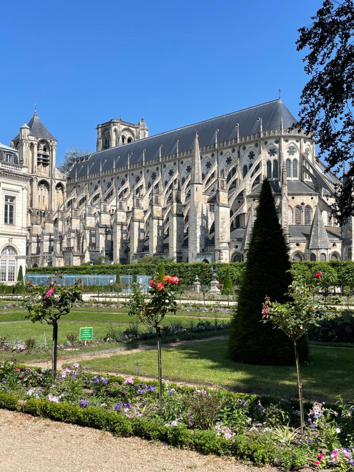 Belle Fontaine Hotel Bourges Exterior photo